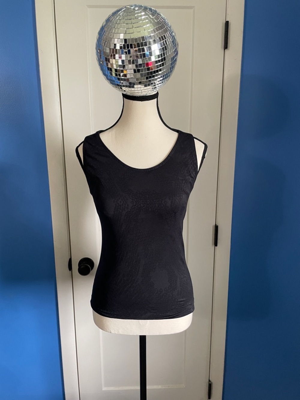 Danskin Black Scoop Neck Tank